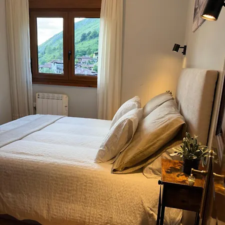 度假居 La Sierra Llerices *